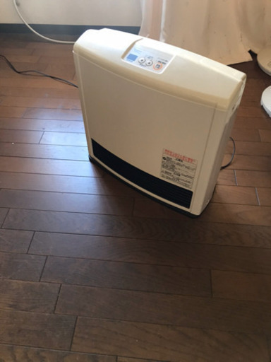 ガスストーブ　※取引者決定済
