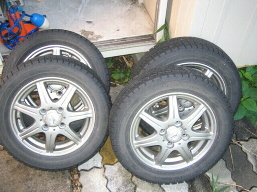 国産　ダンロップ　グラスピック　ＤＳ－2　155/65/13　４本　バリ溝　ホイル