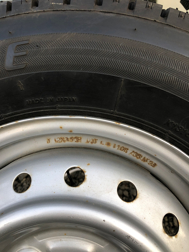 タイヤ付き鉄ホイール BRIDGESTONE　W300　145R12LT　17年製　12×3.50B　PCD100 4H（G122）