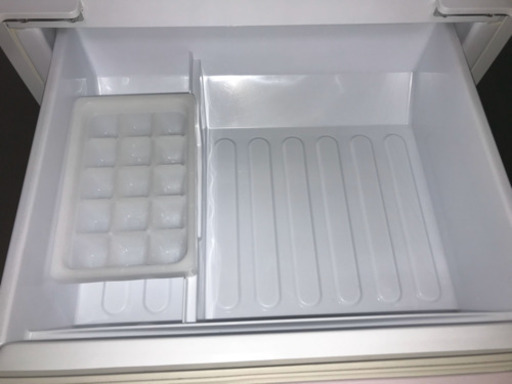 2ドア冷蔵庫 ほぼ使っていません
