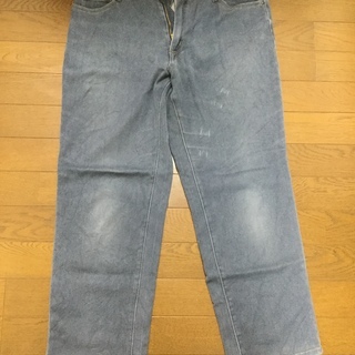 ジーンズ風パンツ