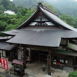 お寺ヨガ🧘縁結び寺💗(初心者、体の固い方、どなたでもご参加頂けます)の画像