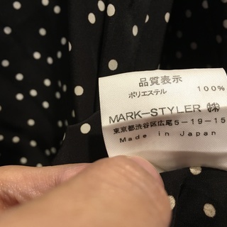 ドット柄ブラウスの画像