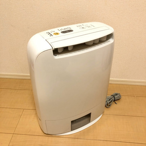 【お引き取り決定】Panasonic パナソニック　デシカント方式　衣類乾燥除湿機　F-YZP60