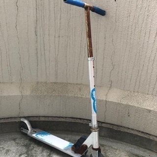 キックボード青