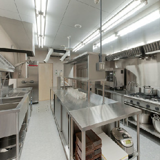 学校給食の調理員（港区南青山１丁目）の画像