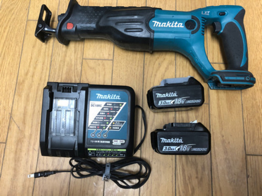 マキタ　中古充電式レシプロソー　JR182DRF