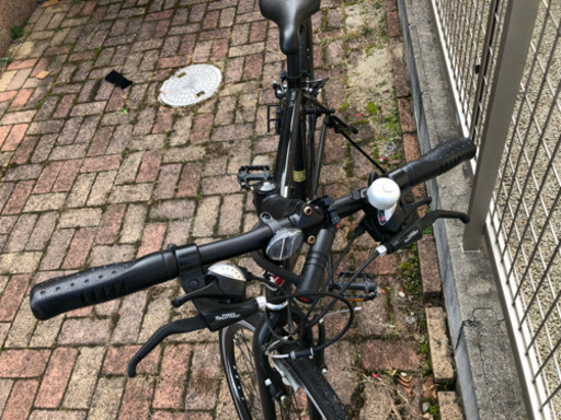 【値下げ】中古自転車 クロスバイク 18段変速
