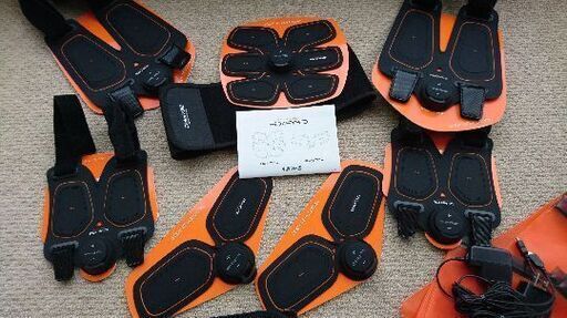 正規品美品18万円相当 シックスパッド7点 腹筋用、足用、腕用、ウエスト横やヒップ用