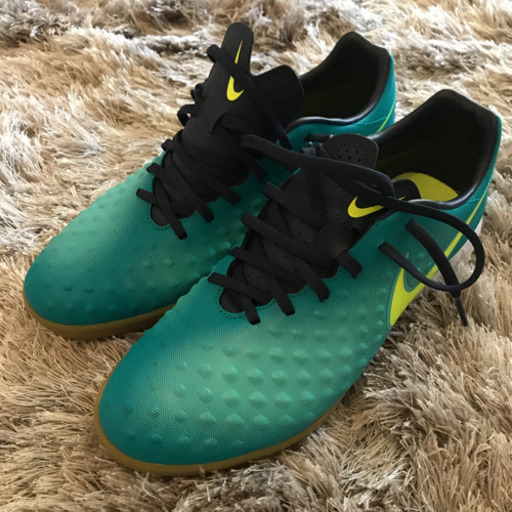 ナイキ　フットサルシューズ　27