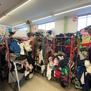 ネット商材お探しの方！古着、洋服、着物、陶器、卸売します^_^ フリーダムベース  予約制 - 地元のお店