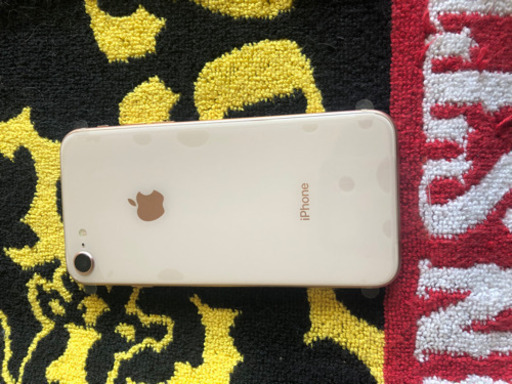 simロック解除済み新品交換品iPhone8.256GBゴールド