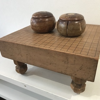★【囲碁セット】足付き碁盤(へそ有)  碁笥・碁石(白・黒)★ジ...
