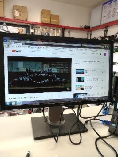 ディスプレイ　50✕28.5　キズ有り