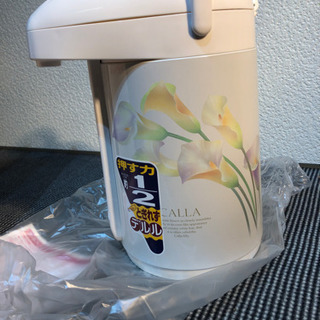 新品！ZOJIRUSHI✩.*˚ポットの画像