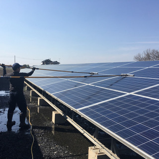 再生可能エネルギー(太陽光発電所)の保守、管理業務。正社員大募集！の画像
