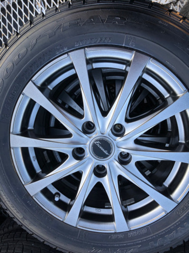 タイヤ、ホイール GOOD YEAR ice navi