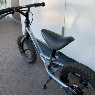 キッカーアバンス　ストライダーよりお勧めです