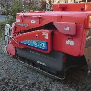 コンバイン  クボタSR16  袋取り型の画像