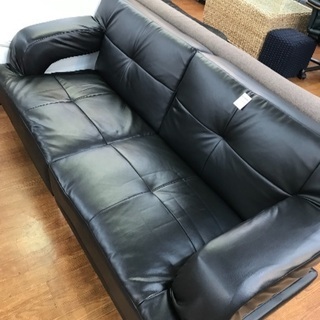 セパレートタイプのフェイクレザーソファ！
