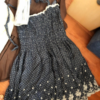 可愛い洋服色々　　　早い者勝ちの画像