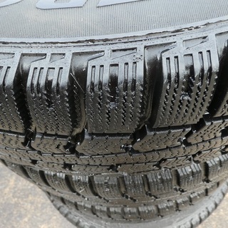 ピレリ　スタッドレス　185/65/R15の画像