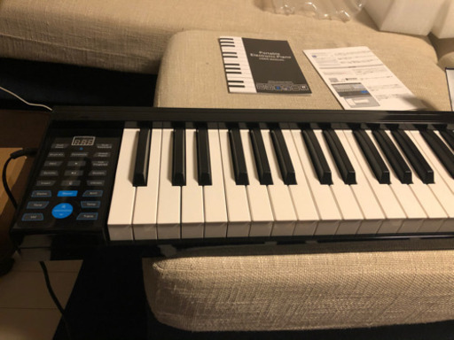 電子ピアノ　88鍵盤