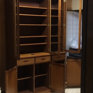 訳あり Morita製 食器棚 キッチン棚 幅122㎝×45㎝×高さ203㎝ 分割可能 DIY 古民家 収納 和歌山県岩出市発の画像