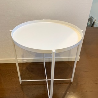 IKEA トレイテーブル　白　GLADOM