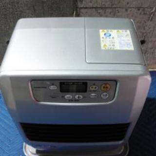 札幌発　コロナ石油ファンヒーター　ストーブ2017年製の画像
