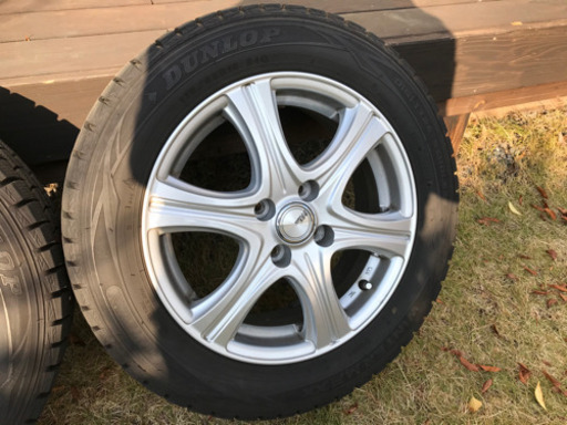 175-65r15 スタッドレスタイヤ　アクアで使用
