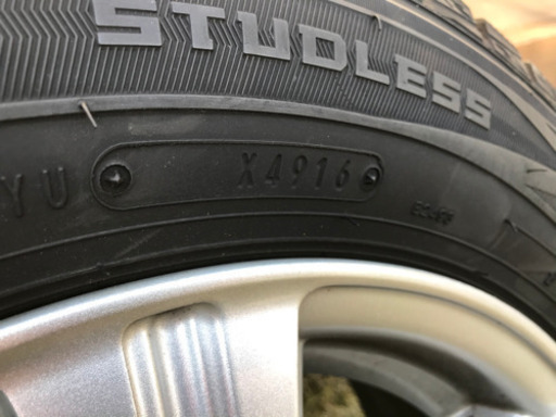 175-65r15 スタッドレスタイヤ　アクアで使用