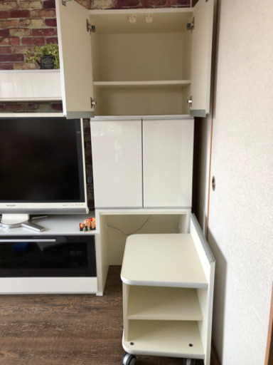 テレビボード