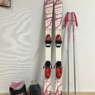 8、ジュニアスキー4点セット（板130㎝靴24㎝）