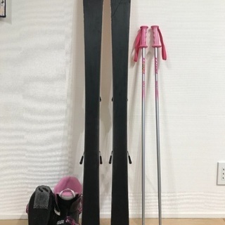 8、ジュニアスキー4点セット（板130㎝靴24㎝）の画像