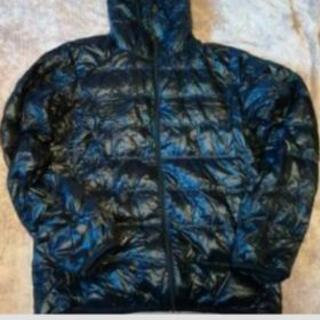 【美品】ユニクロ　ライトダウン　紺色　メンズ L サイズ