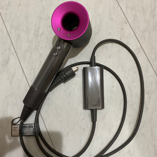 ダイソン ヘアドライヤー