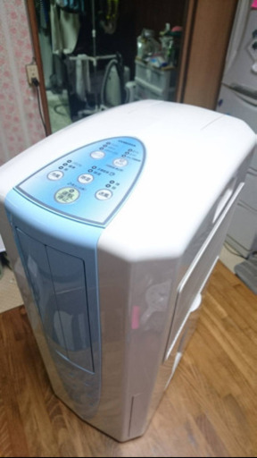 ✩.*˚2014年製  コロナ  衣類除湿乾燥機  どこでもクーラー✩.*˚