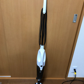 サイクロン式掃除機の画像