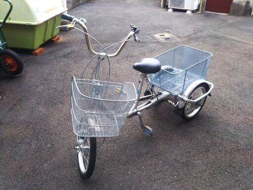 三輪自転車‼ 美品、数回乗っただけです。