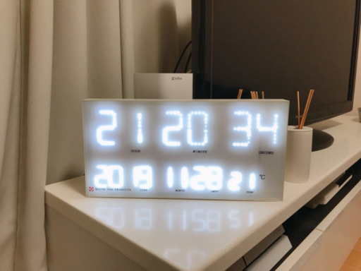 【貴重】■LED時計［HOUSE USE PRODUCTS製］