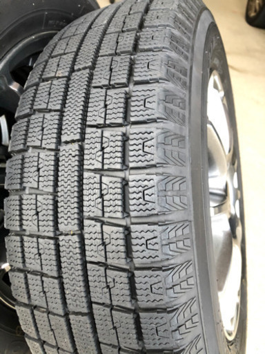 スタッドレス タイヤ