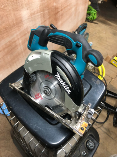 充電丸ノコ マキタ18v 本体のみ