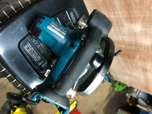 充電丸ノコ マキタ18v 本体のみ