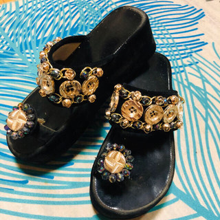 美品★キラキラ ゴージャーツ ビーチサンダル サンダル