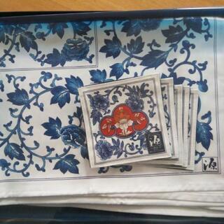 有田柄 テーブルクロスとコースターセットの画像