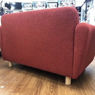 【トレファク府中店】2人掛けソファー　レッドの画像