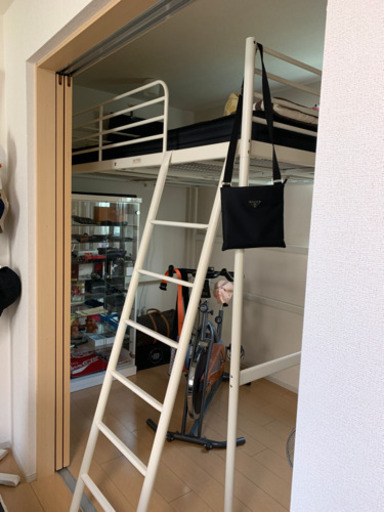 IKEA ロフトダブルベッド値下げ