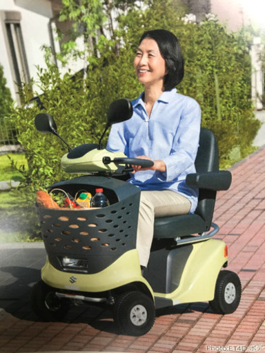 スズキ　セニアカー　新車販売　電動車椅子　　ET4D　ET4E　タウンカート　免許を返納した方に！