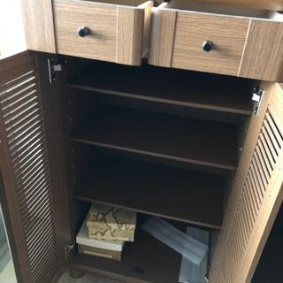 収納家具